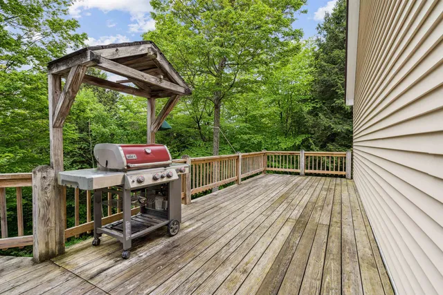 $614,000 | 530 West Road, Bethel, VT 05032