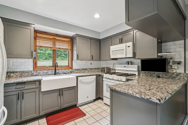 $614,000 | 530 West Road, Bethel, VT 05032