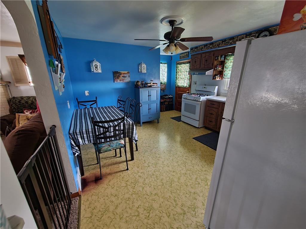 3004 Valley Ridge Road McKeesport, PA 15133 - Photo 7 of 16 Gallery Image 7