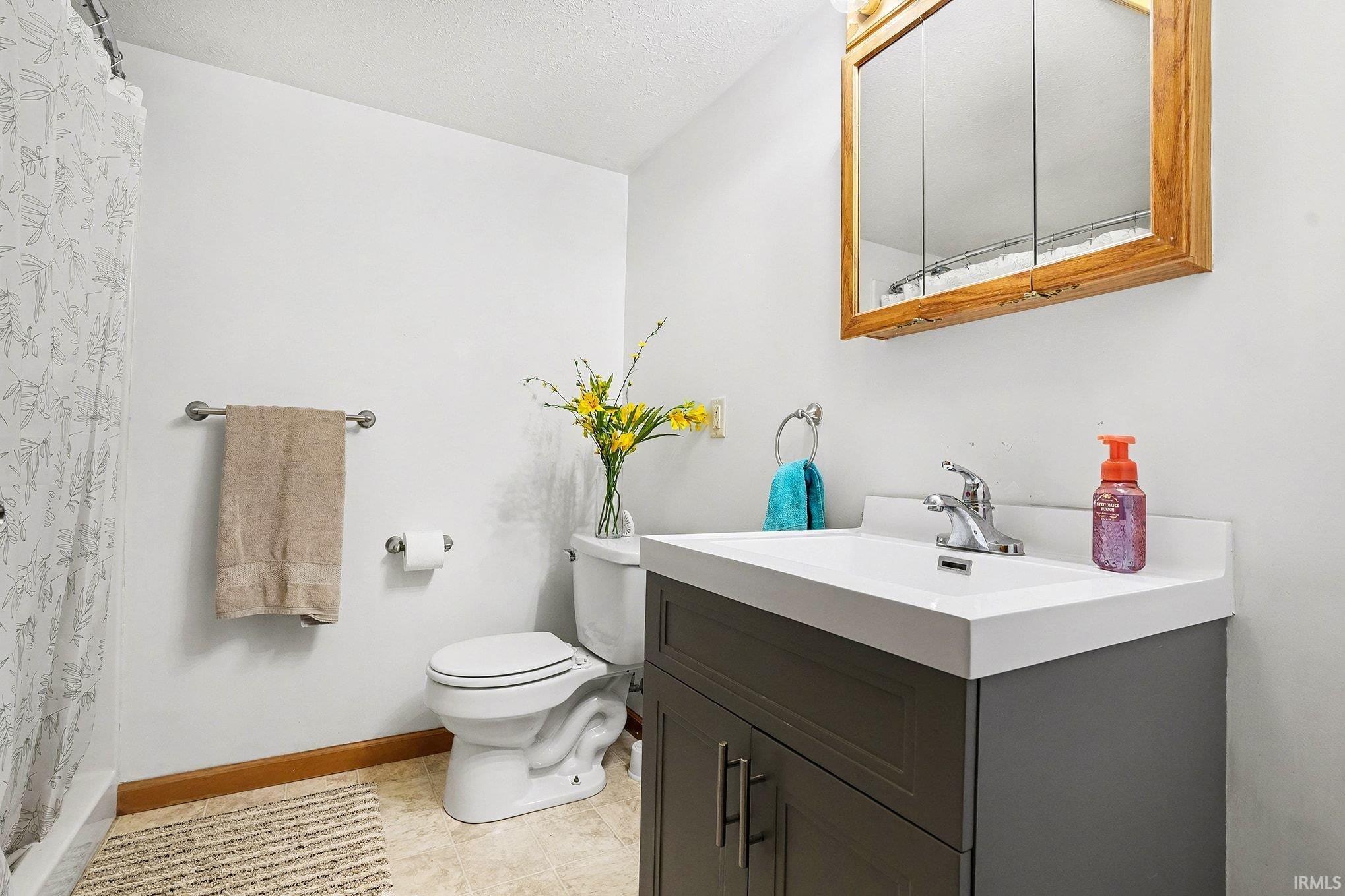 57617 Blackberry Road Mishawaka, IN 46544 - Photo 14 of 34