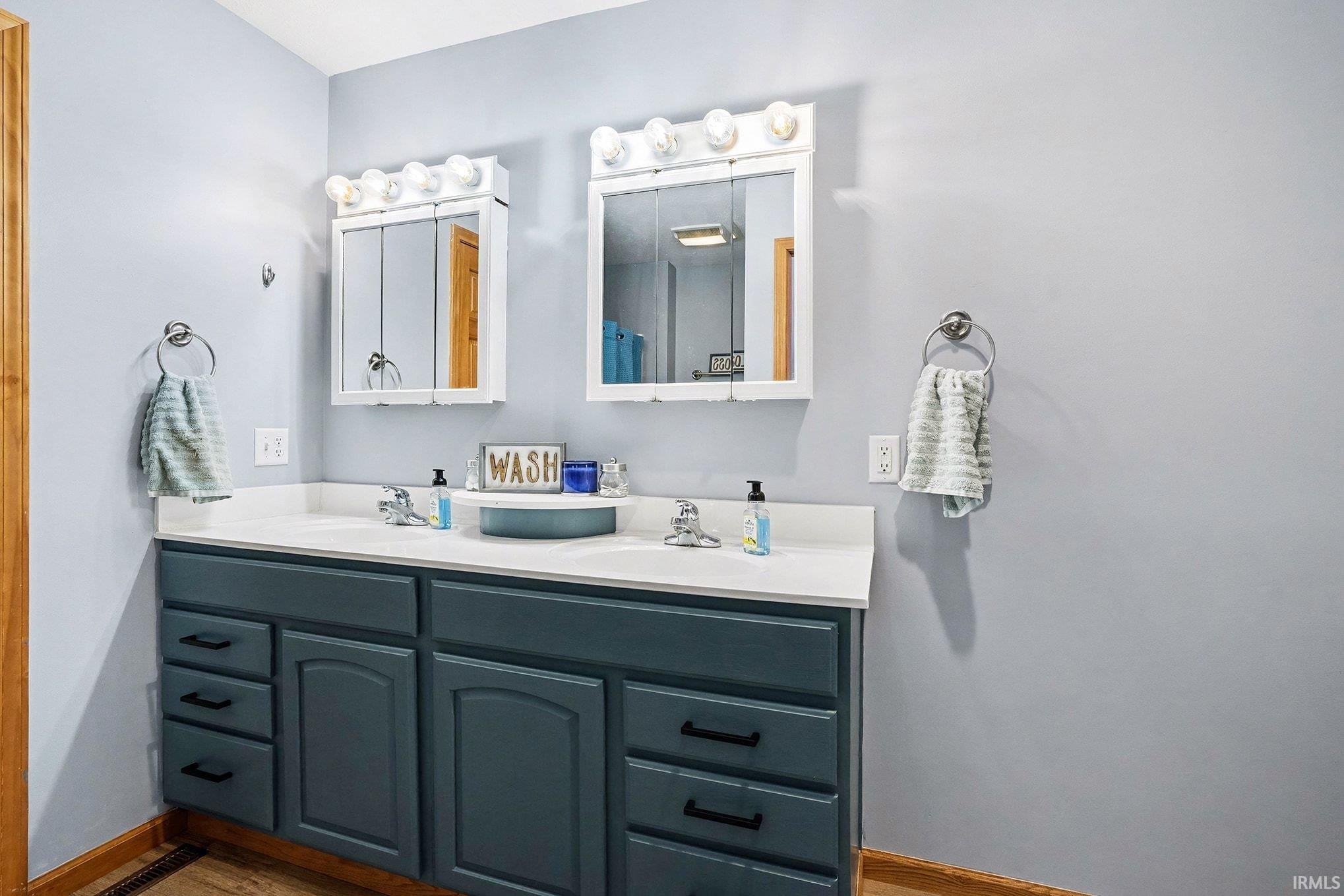 57617 Blackberry Road Mishawaka, IN 46544 - Photo 16 of 34