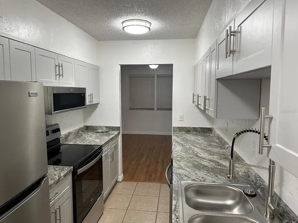 $114,900 | 6519 West Newberry Road, Unit 911, Gainesville, FL 32605