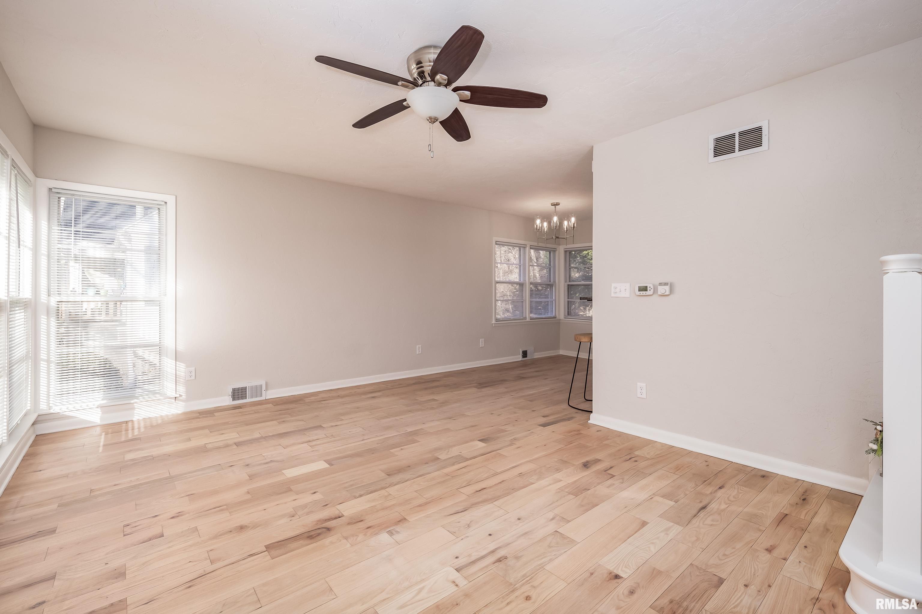 1915 Jersey Ridge Road Davenport, IA 52803 - Photo 11 of 40 Gallery Image 11