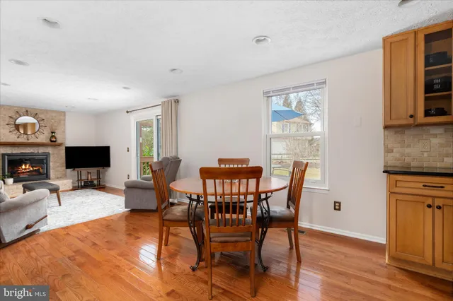 $795,000 | 13050 Monterey Estates Drive, Herndon, VA 20171