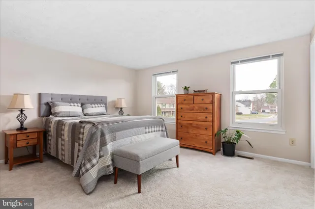 $795,000 | 13050 Monterey Estates Drive, Herndon, VA 20171