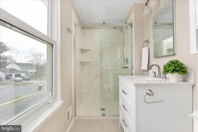 $795,000 | 13050 Monterey Estates Drive, Herndon, VA 20171