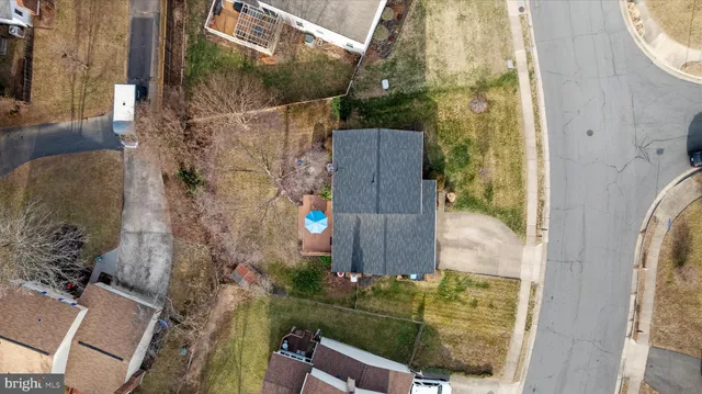 $795,000 | 13050 Monterey Estates Drive, Herndon, VA 20171