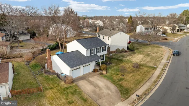 $795,000 | 13050 Monterey Estates Drive, Herndon, VA 20171