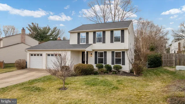 $795,000 | 13050 Monterey Estates Drive, Herndon, VA 20171