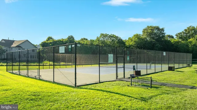 $795,000 | 13050 Monterey Estates Drive, Herndon, VA 20171