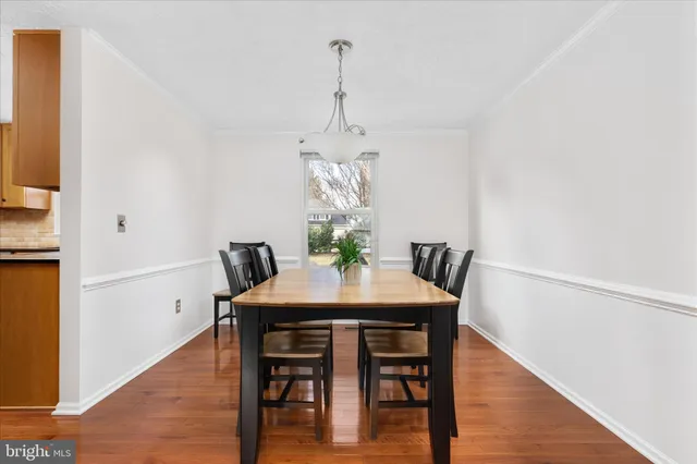 $795,000 | 13050 Monterey Estates Drive, Herndon, VA 20171