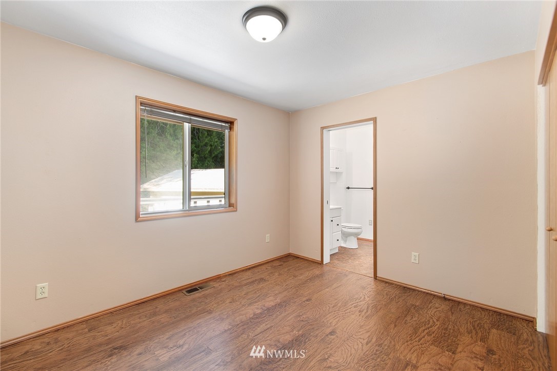 5681 Bell Creek Road Deming, WA 98244 - Photo 13 of 24 Gallery Image 13