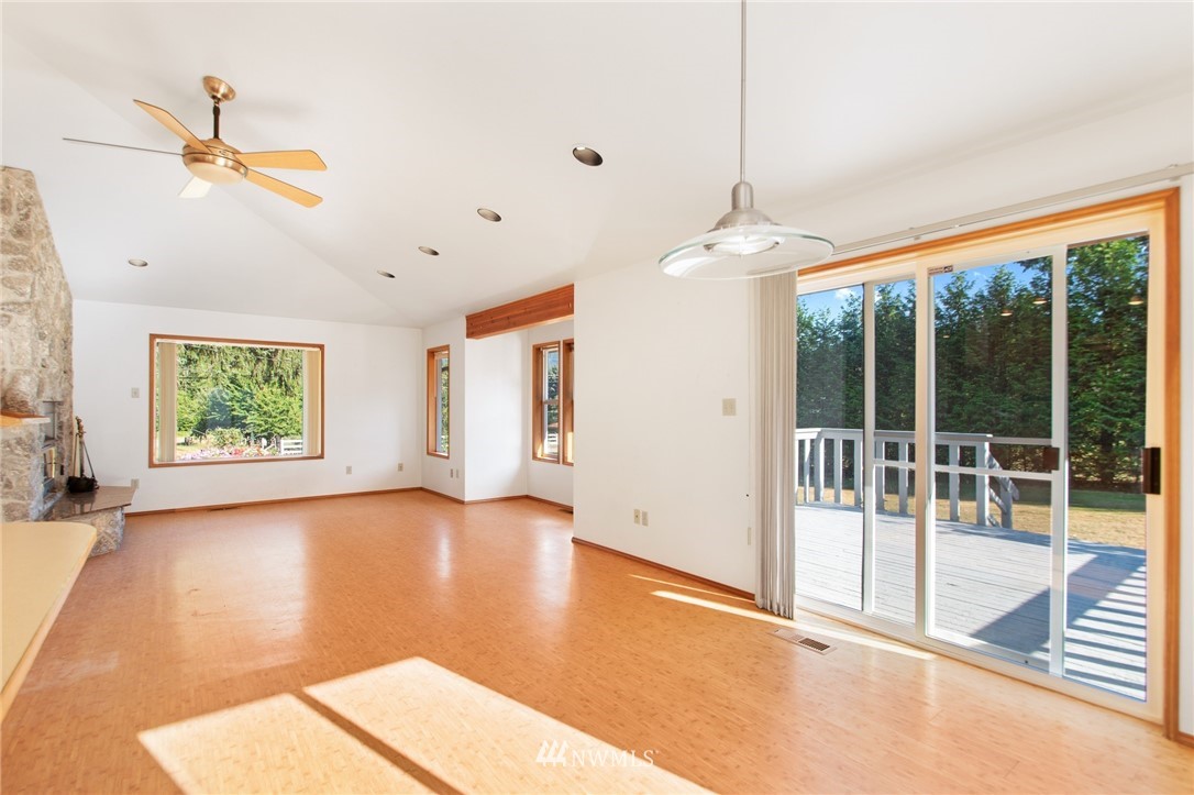 5681 Bell Creek Road Deming, WA 98244 - Photo 7 of 24 Gallery Image 7