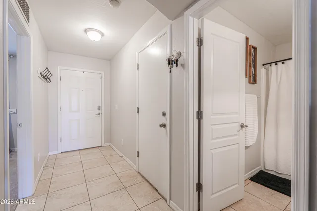 a view of entryway with interior