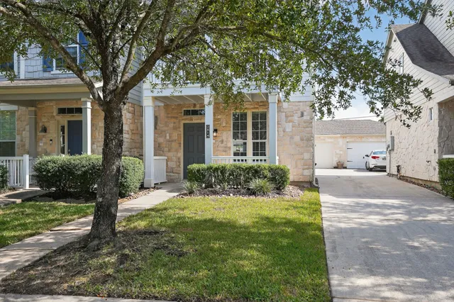 $245,900 | 2814 Legends Crest Drive, Spring, TX 77386