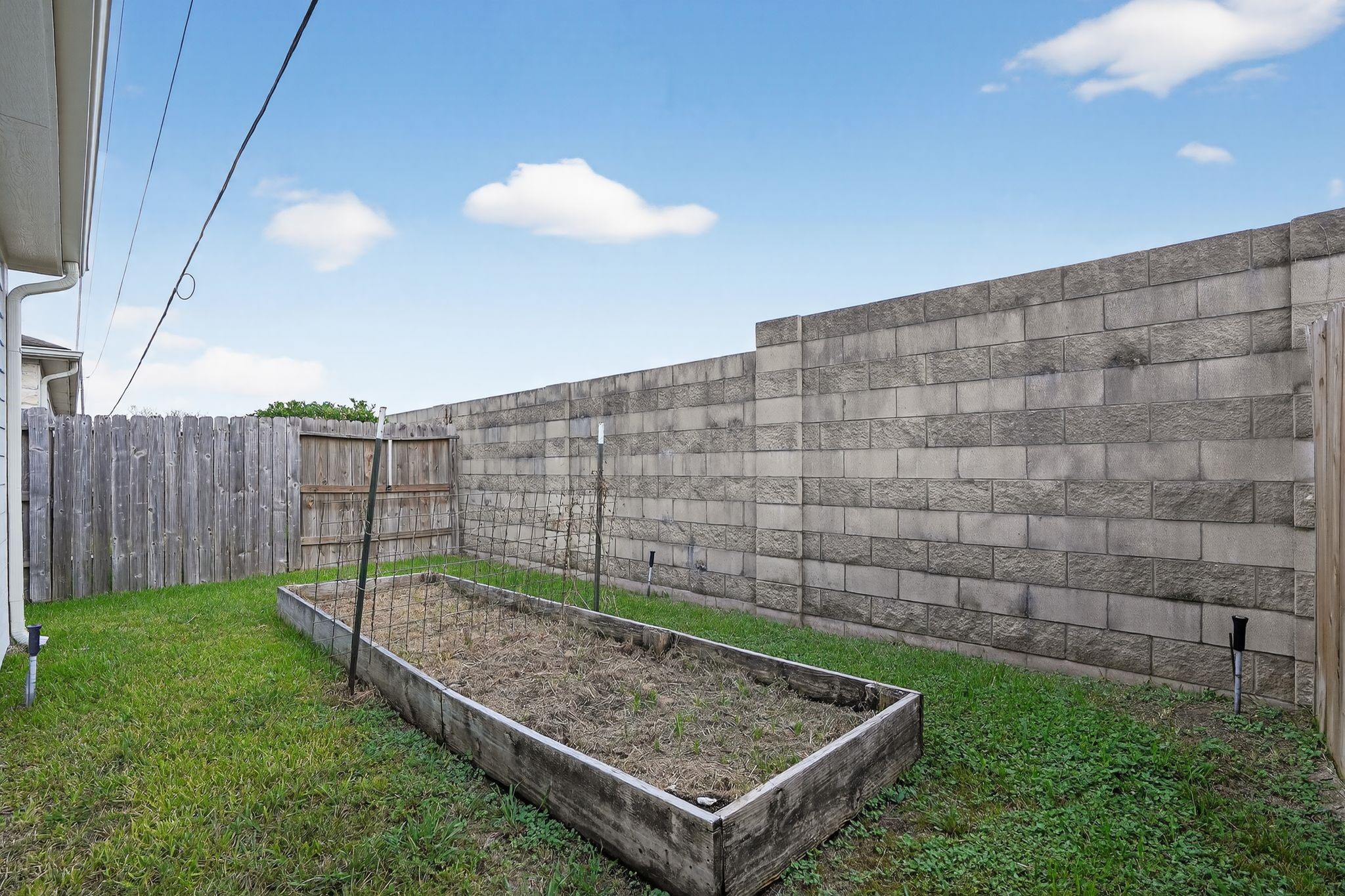 2814 Legends Crest Drive Spring, TX 77386 - Photo 29 of 34 raised garden bed ready for you to grow fresh veggies