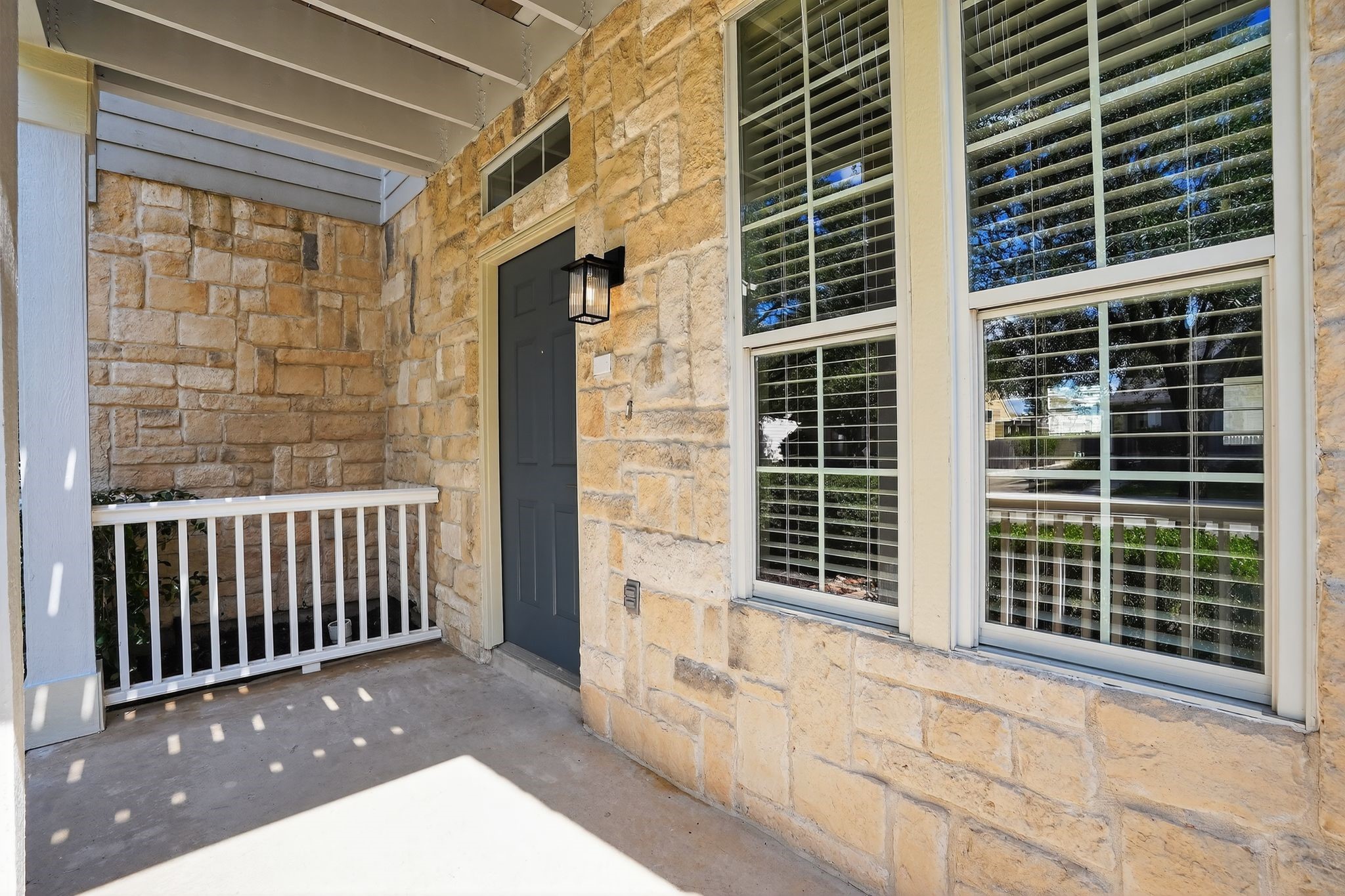 2814 Legends Crest Drive Spring, TX 77386 - Photo 3 of 34 Nice big porch