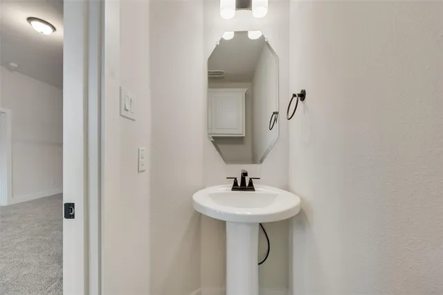 $4,950 | 9013 Wyndemere Lane, Frisco, TX 75036