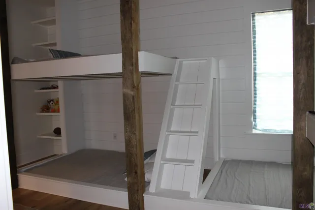 $915,000 | 3001 Rebecca Lane, Grand Isle, LA 70358