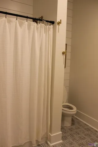 $915,000 | 3001 Rebecca Lane, Grand Isle, LA 70358