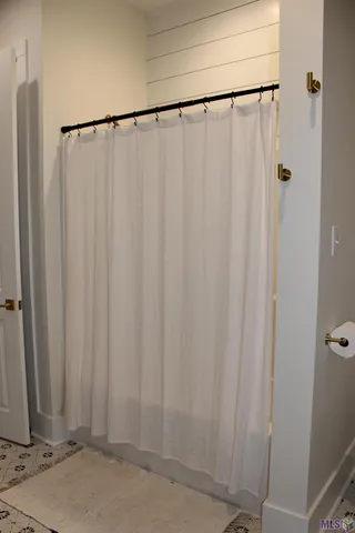 $915,000 | 3001 Rebecca Lane, Grand Isle, LA 70358