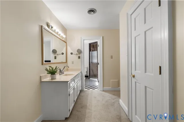 a very nice looking bathroom