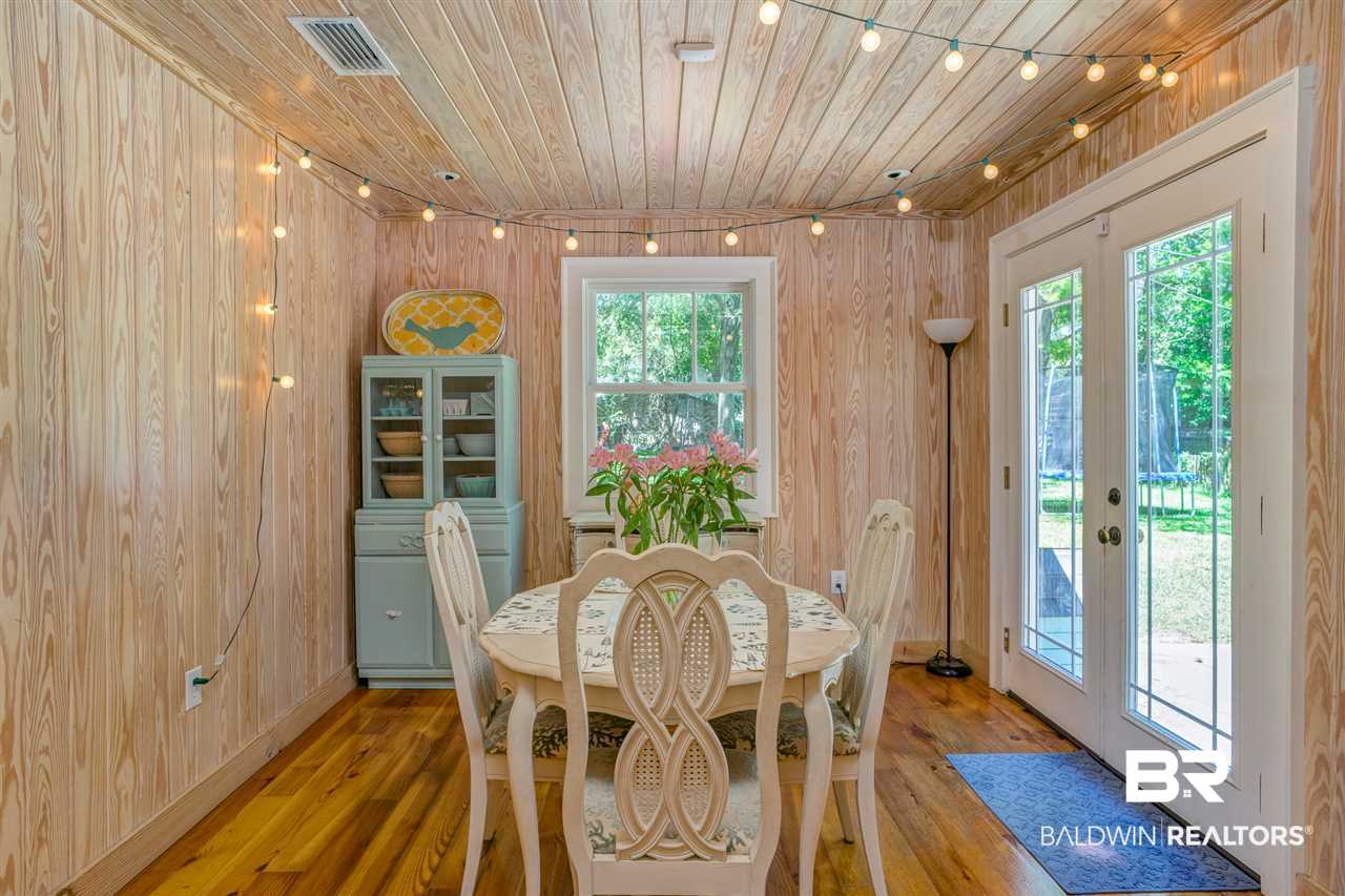 104 Mershon Street Fairhope, AL 36532 - Photo 11 of 25