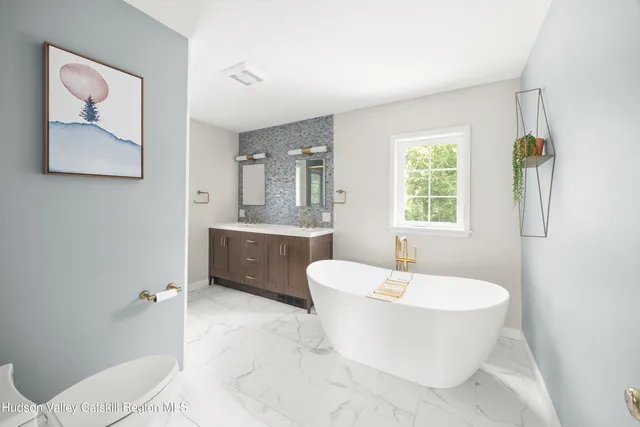 $765,000 | 210 North Mountain Road, Copake Falls, NY 12517