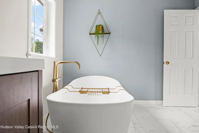 $765,000 | 210 North Mountain Road, Copake Falls, NY 12517