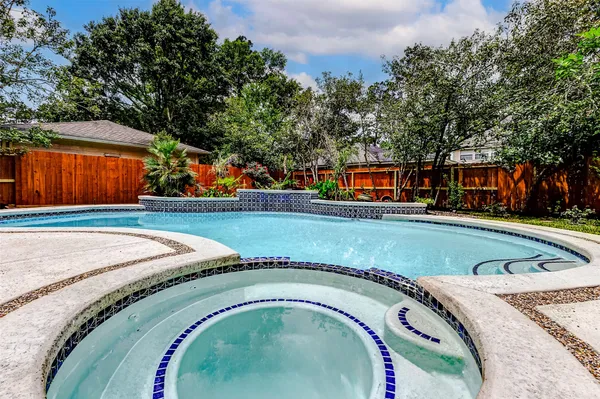 $645,000 | 5807 Mountain View Drive, Houston, TX 77345