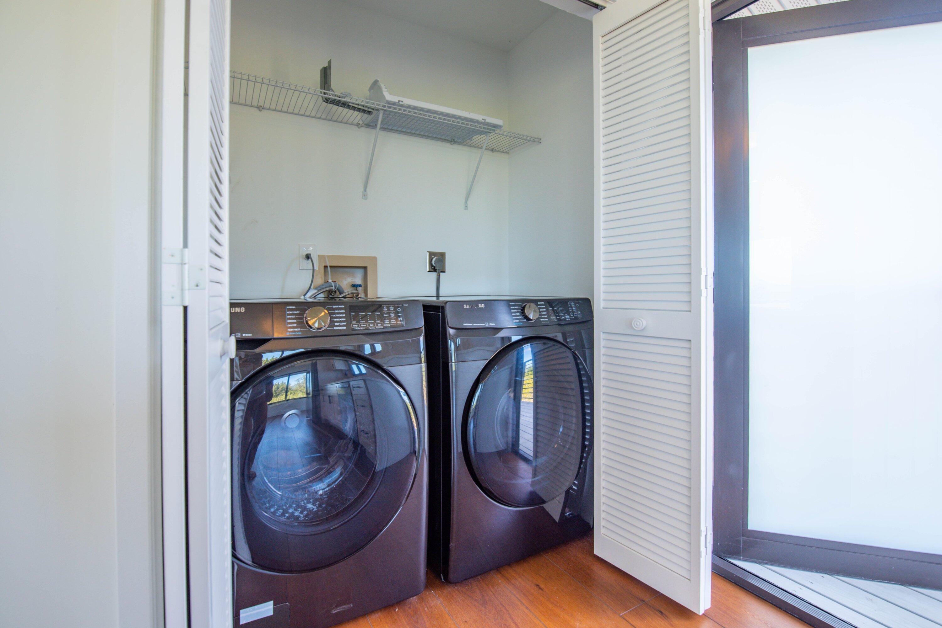 3127 Stewart Road Summerland Key, FL 33042 - Photo 51 of 64 Washer/Dryer