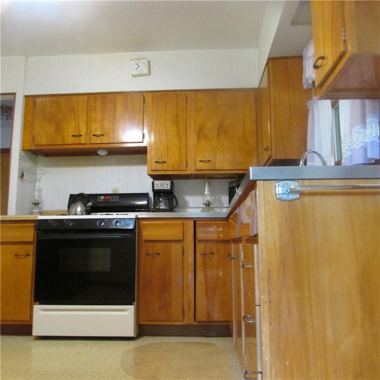 11367 McKee Road North Huntingdon, PA 15642 - Photo 8 of 22 Gallery Image 8