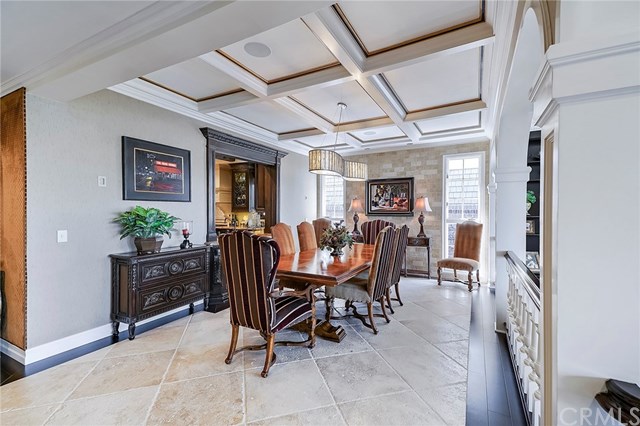 3 Harbor Island Newport Beach, CA 92660 - Photo 11 of 73 A formal dining room awaits you to enjoy many memorable meals.