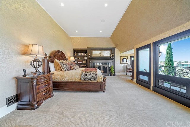 3 Harbor Island Newport Beach, CA 92660 - Photo 33 of 73