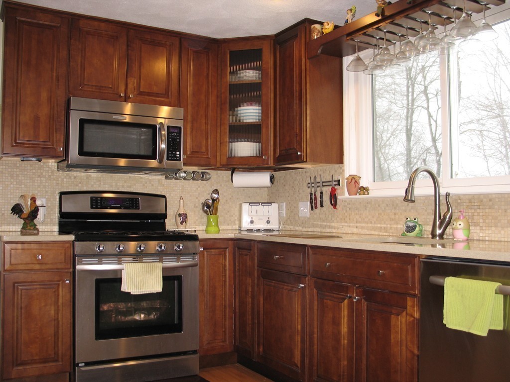 10 Red Coat Road Shrewsbury, MA 01545 - Photo 12 of 27 Gallery Image 12
