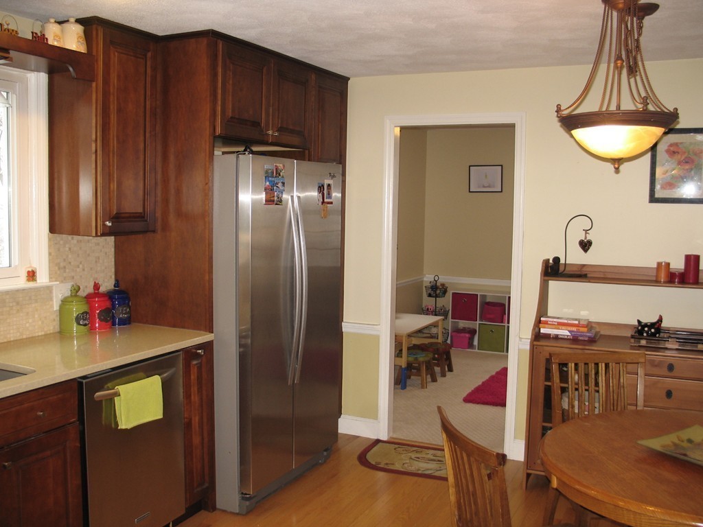 10 Red Coat Road Shrewsbury, MA 01545 - Photo 14 of 27 Gallery Image 14