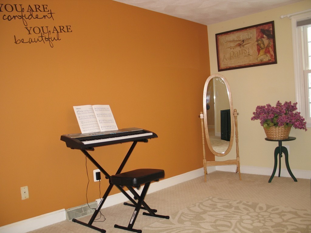 10 Red Coat Road Shrewsbury, MA 01545 - Photo 26 of 27 Gallery Image 26