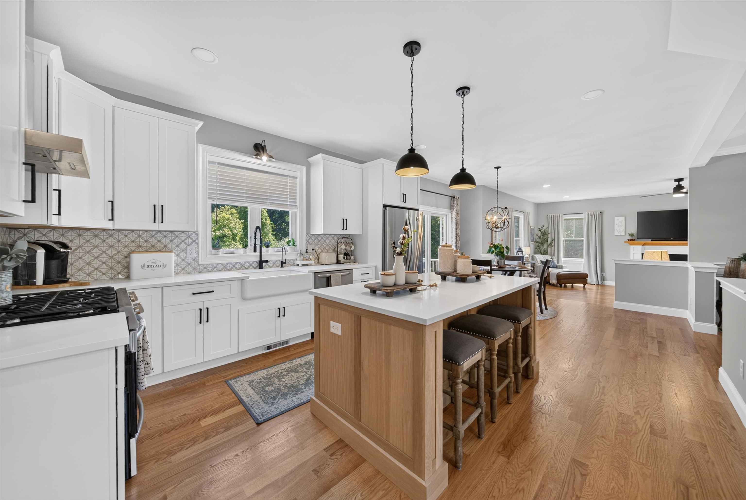 159 A Pelham Road Salem, NH 03079 - Photo 7 of 58 Gallery Image 7