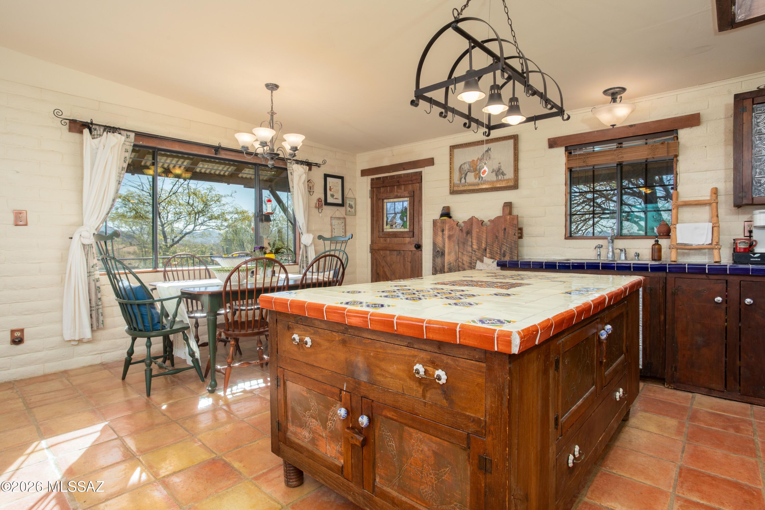 13520 West Universal Ranch Road Arivaca, AZ 85601 - Photo 13 of 48 019bc925-8e9f-70e5-bd66-3b50c4b590fc