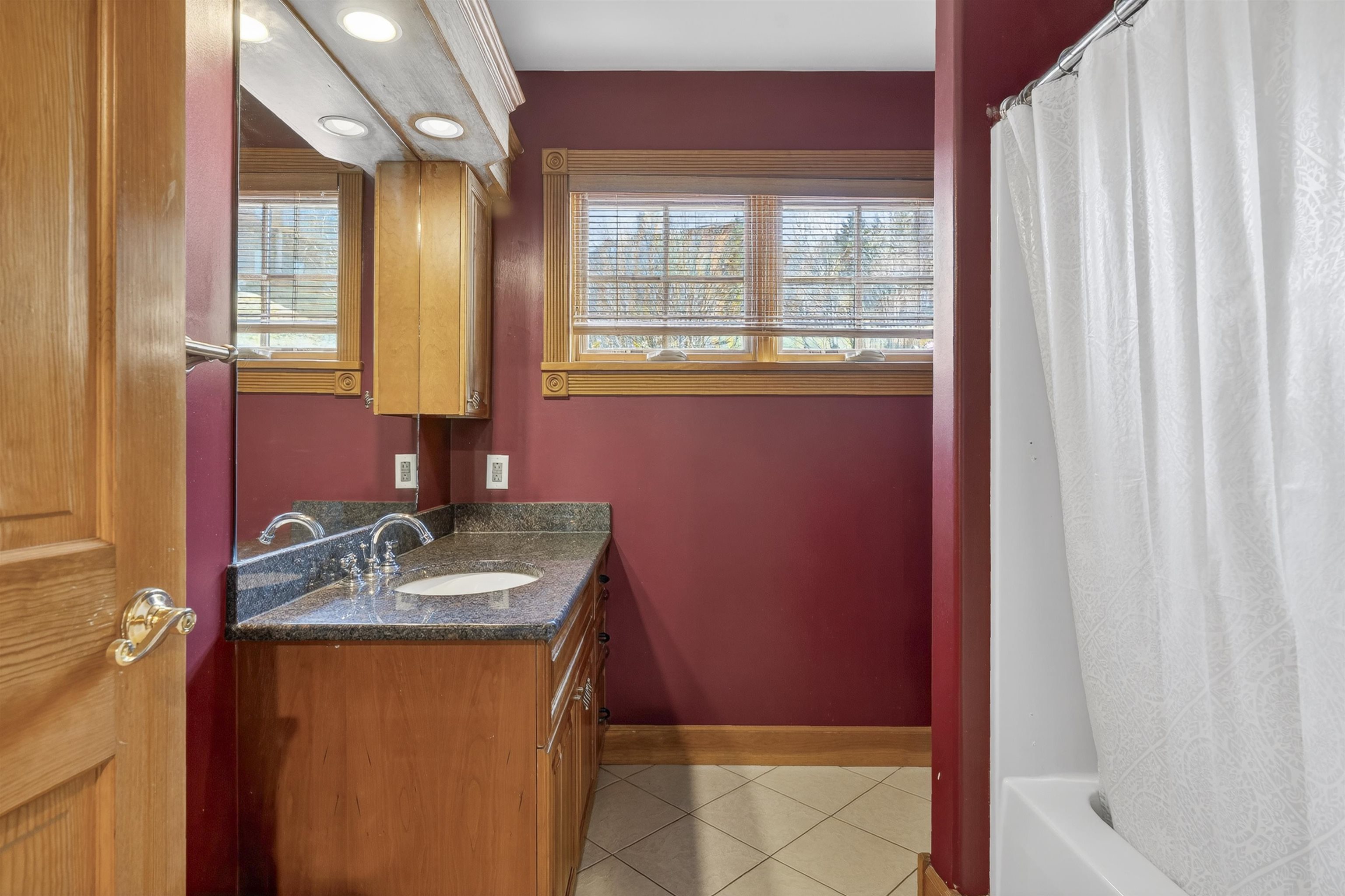416 Crawford Ridge Road, Unit 5 Twin Mountain, NH 03595 - Photo 34 of 40