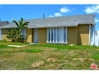 270 West Wilson Street Rialto, CA 92376 - Photo 2 of 27