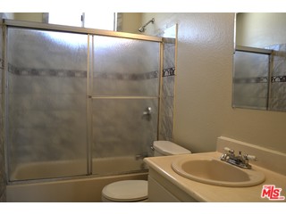 270 West Wilson Street Rialto, CA 92376 - Photo 14 of 27