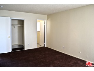270 West Wilson Street Rialto, CA 92376 - Photo 8 of 27