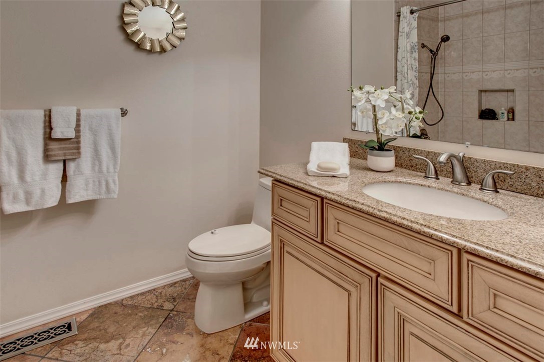 10616 Northeast 153rd Street Bothell, WA 98011 - Photo 19 of 25 Gallery Image 19
