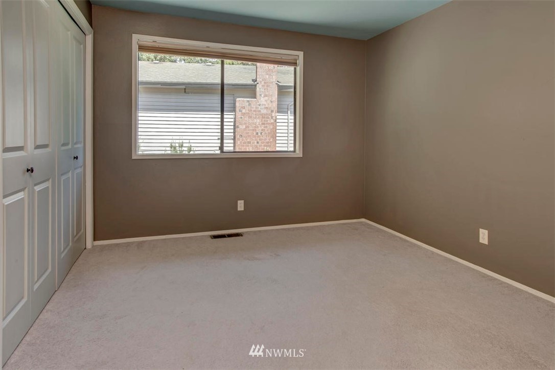 10616 Northeast 153rd Street Bothell, WA 98011 - Photo 20 of 25 Gallery Image 20