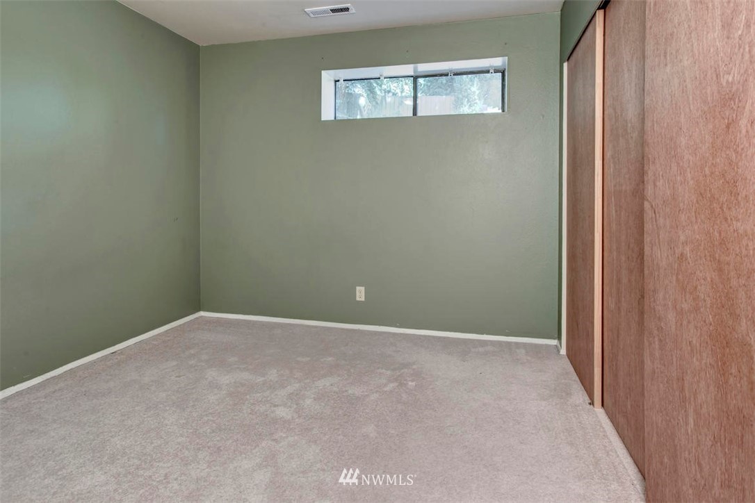 10616 Northeast 153rd Street Bothell, WA 98011 - Photo 21 of 25 Gallery Image 21