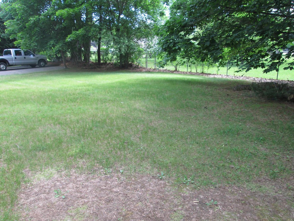 49 Sterling Road Northampton, MA 01062 - Photo 24 of 24