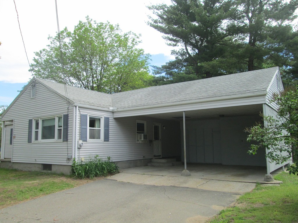 49 Sterling Road Northampton, MA 01062 - Photo 3 of 24
