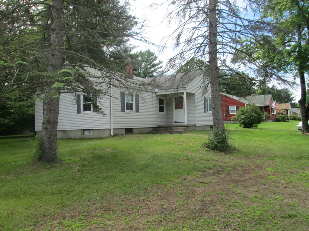 49 Sterling Road Northampton, MA 01062 - Photo 4 of 24
