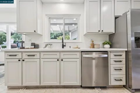 $1,695,000 | 263 Tharp Drive, Moraga, CA 94556